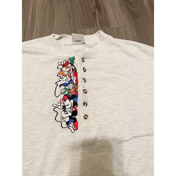 Vintage Disney Store Henley Shirt XL Gray Mickey Goofy Pluto Donald Embroidered - Picture 1 of 7